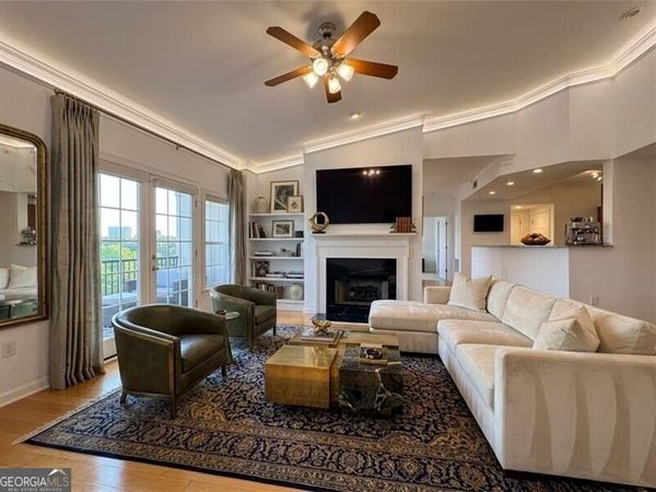 3275 Lenox Road NE, Unit 412, Atlanta, GA 30324