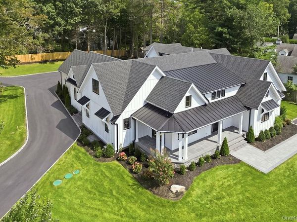 1 Timothy Lane, Huntington Station, NY 11746