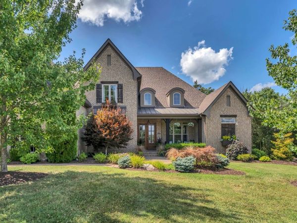 1818 Eaves Ct , Nolensville, TN 37135