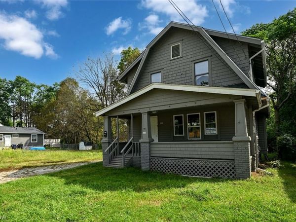 1313 Manchester Road , Akron, OH 44319