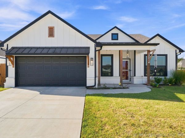 12014 E 108th Street North N, Owasso, OK 74055