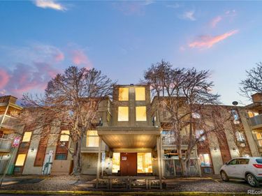 1306 S Parker Road, Unit 164, Denver, CO 80231
