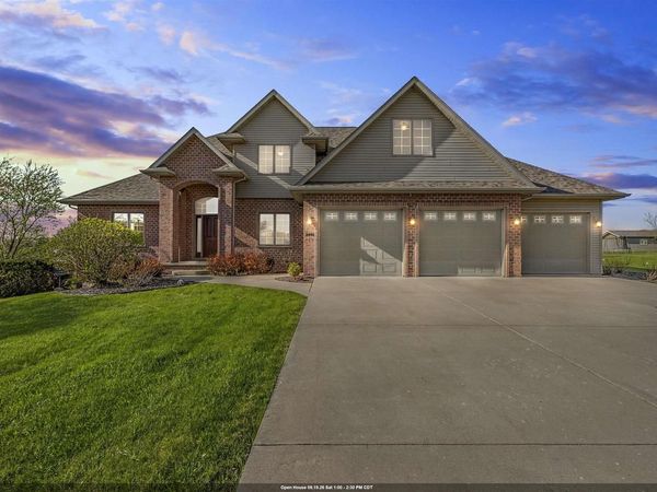 2481 COPPER LANE, Green Bay, WI 54311