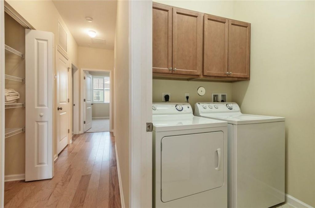 8289 Cascada Isles Drive, Hollywood, FL 33024 Photo