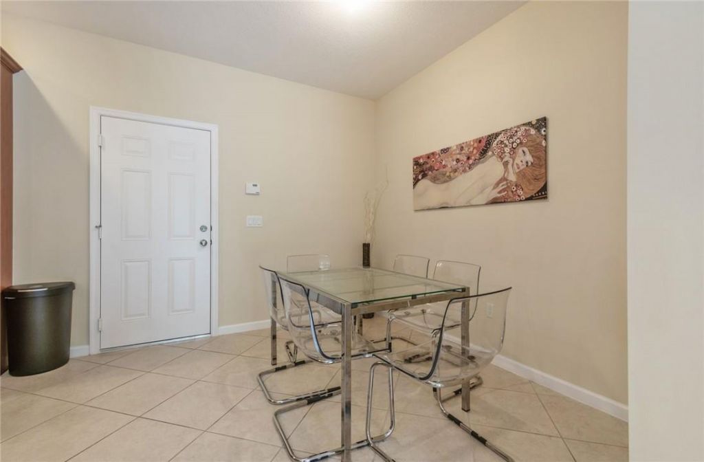 8289 Cascada Isles Drive, Hollywood, FL 33024 Photo