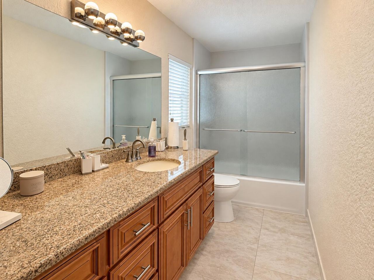 7482 NW 48th Place, Lauderhill, FL 33319 Photo