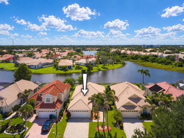 447 SW Horseshoe Bay, Port St. Lucie, FL 34986