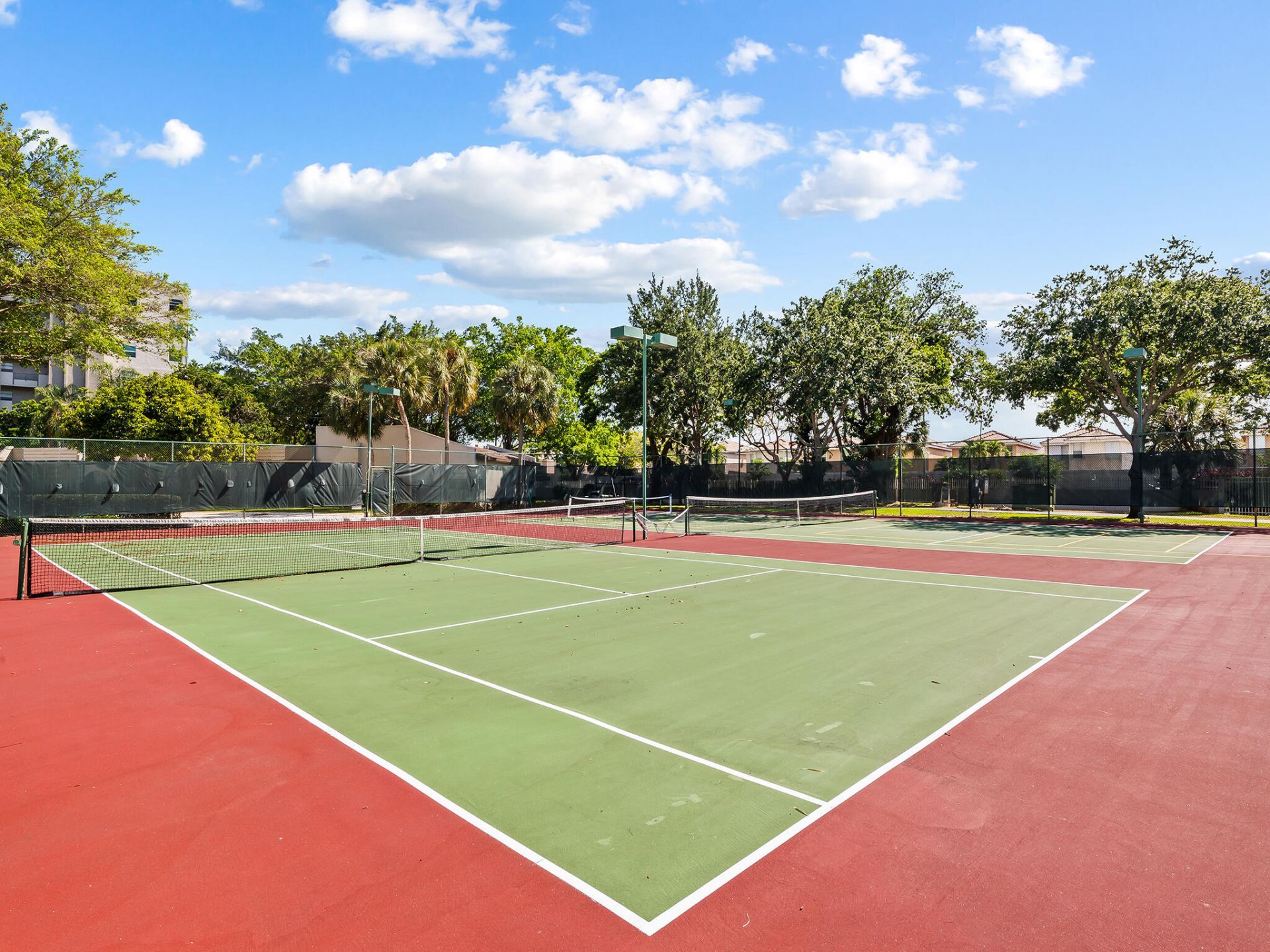 3930 Inverrary Boulevard, Unit 608-D, Lauderhill, FL 33319 Photo