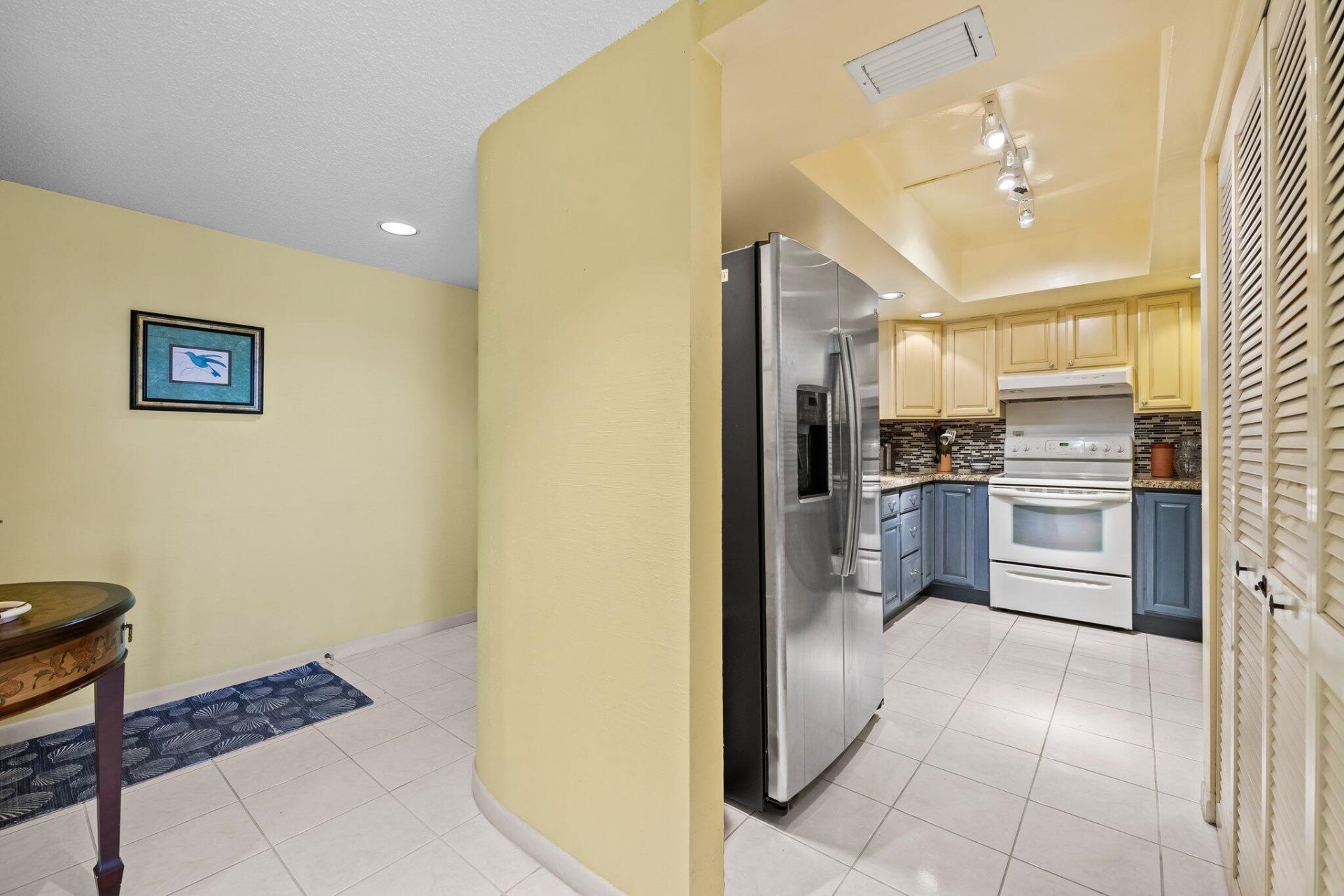 3930 Inverrary Boulevard, Unit 608-D, Lauderhill, FL 33319 Photo