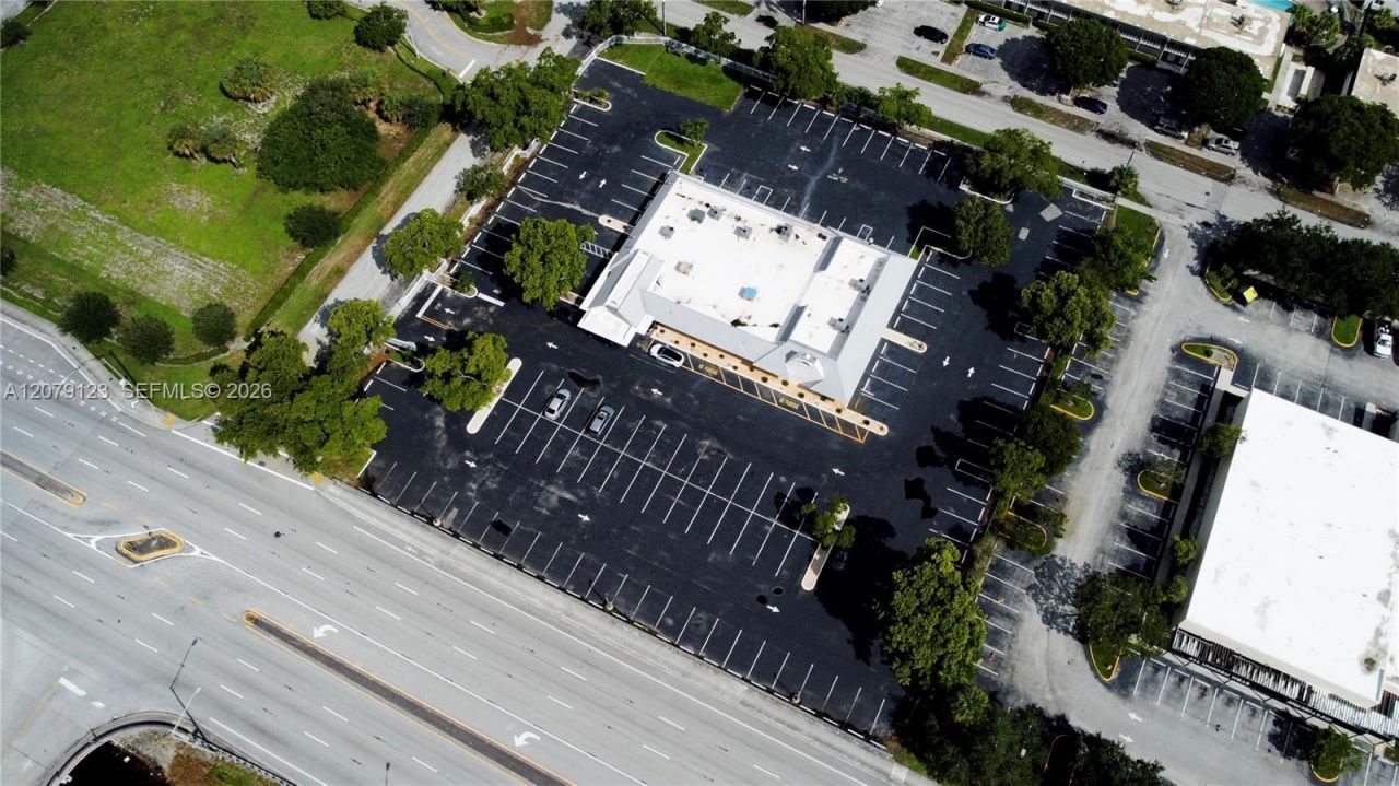 4441 W Sunrise Blvd, Plantation, FL 33313 Photo