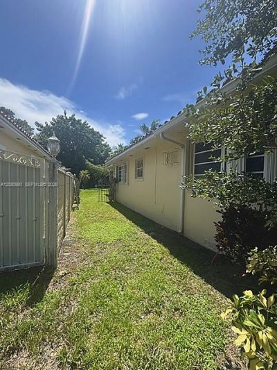 156 NW 88th St, El Portal, FL 33150 Photo