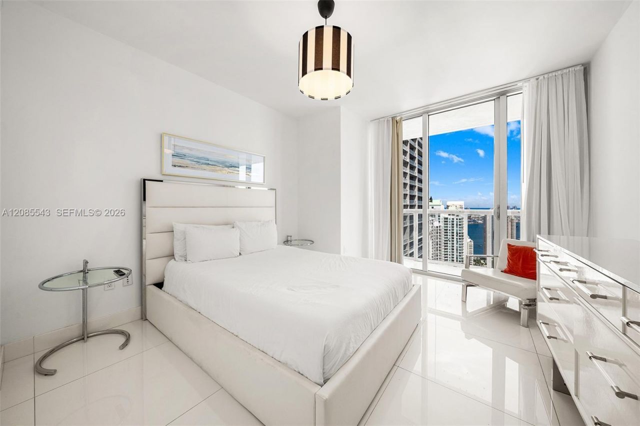 485 Brickell Ave, Unit 4410, Miami, FL 33131 Photo