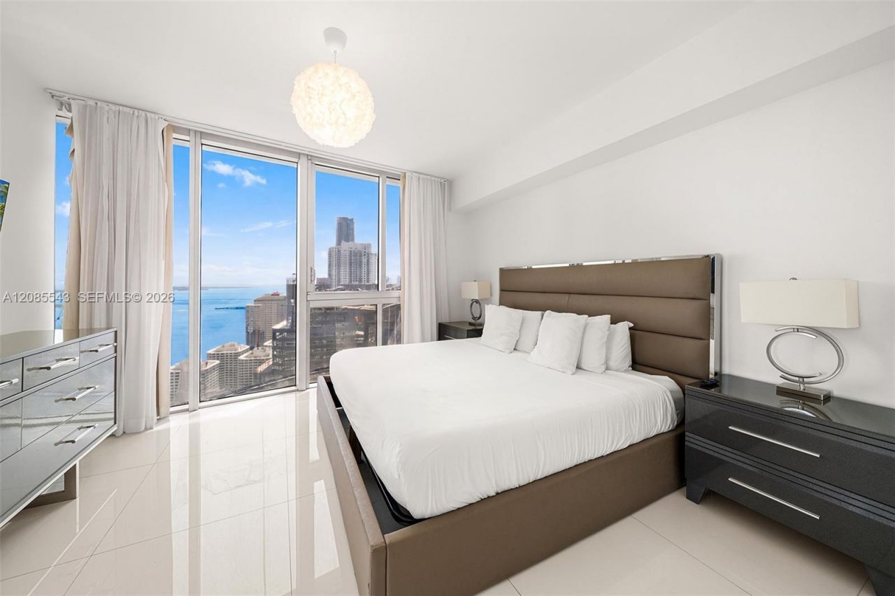 485 Brickell Ave, Unit 4410, Miami, FL 33131 Photo