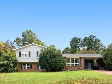 3512 Neptune Drive, Raleigh, NC 27604