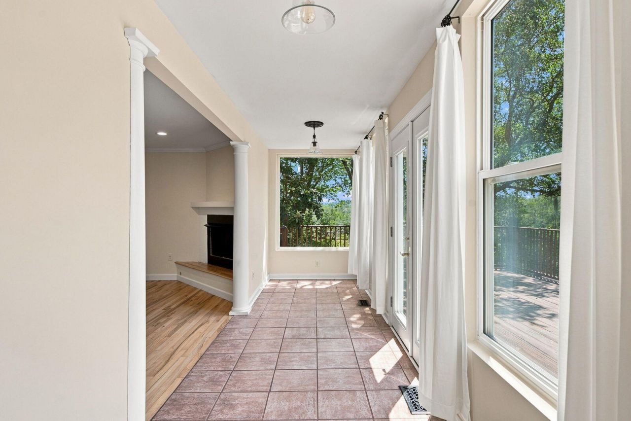 221 Marsh Oaks Drive Photo 19