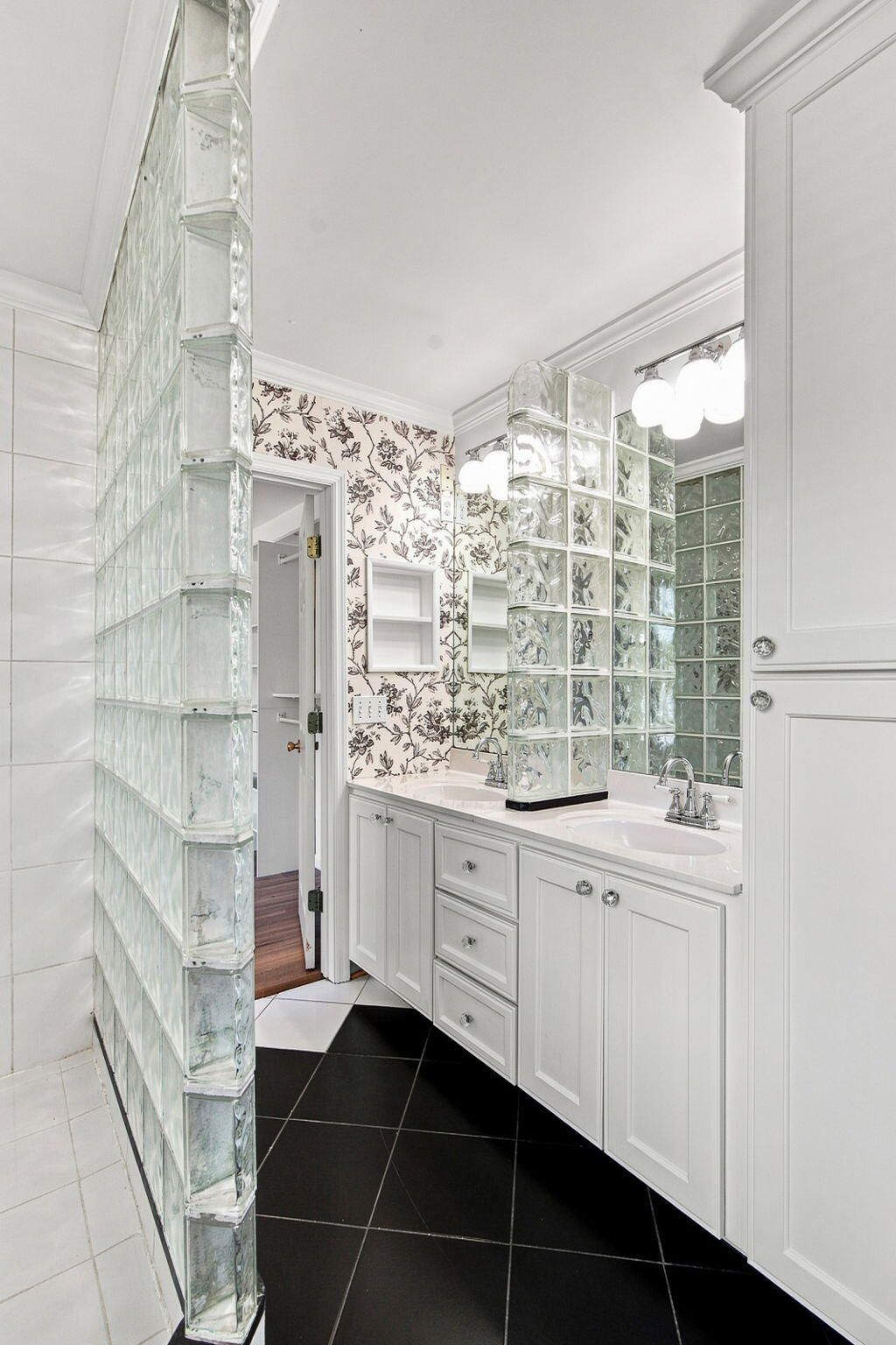 221 Marsh Oaks Drive Photo 34