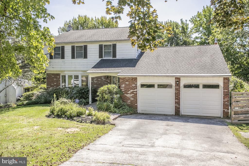 2908 VILLAGE GREEN LANE, NORRISTOWN, PA 19403
