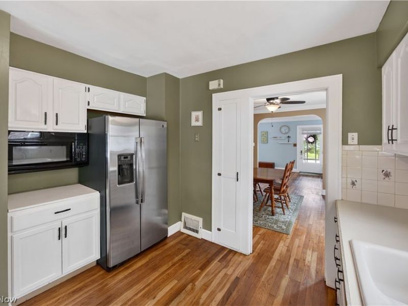 6306 Wilber Avenue, Parma, OH 44129 Photo 11