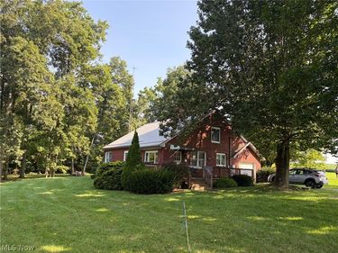 28080 Mountz Road, East Rochester, OH 44625