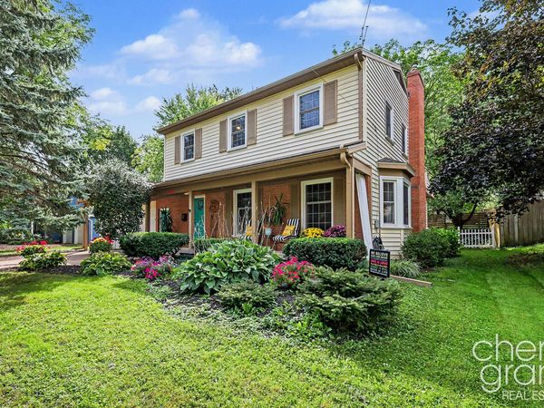 2246 Boston Street SE, East Grand Rapids, MI 49506