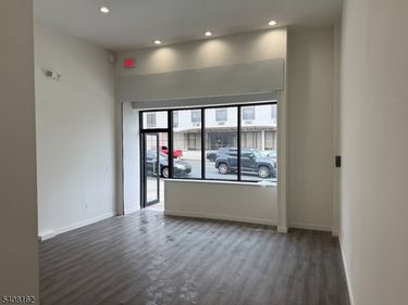 225 Central Ave, East Orange, NJ 07018