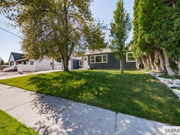 1640 S Boulevard, IDAHO FALLS, ID 83402