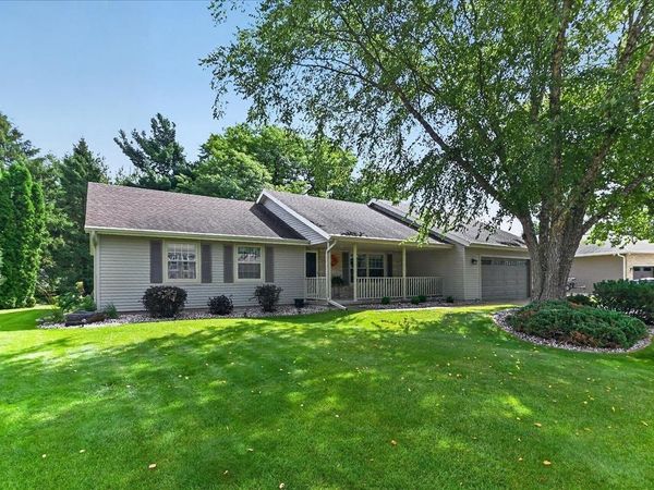 617 Kvamme Lane, Stoughton, WI 53589