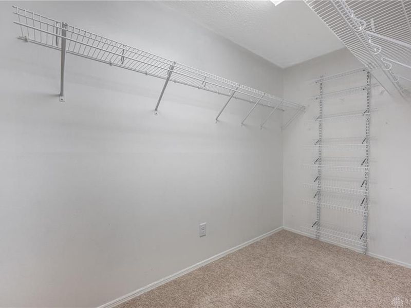 9517 Stanford Ridge Court, Miamisburg, OH 45342 Photo 23