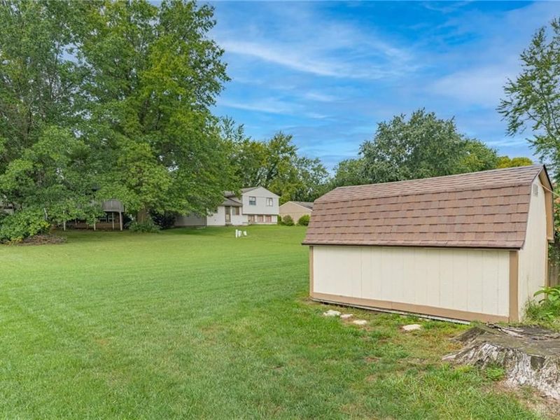 9517 Stanford Ridge Court, Miamisburg, OH 45342 Photo 31