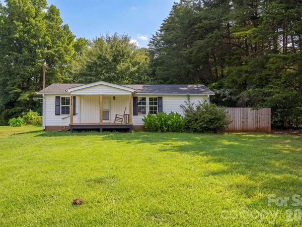 3515 Jeanette Drive , Iron Station, NC 28080