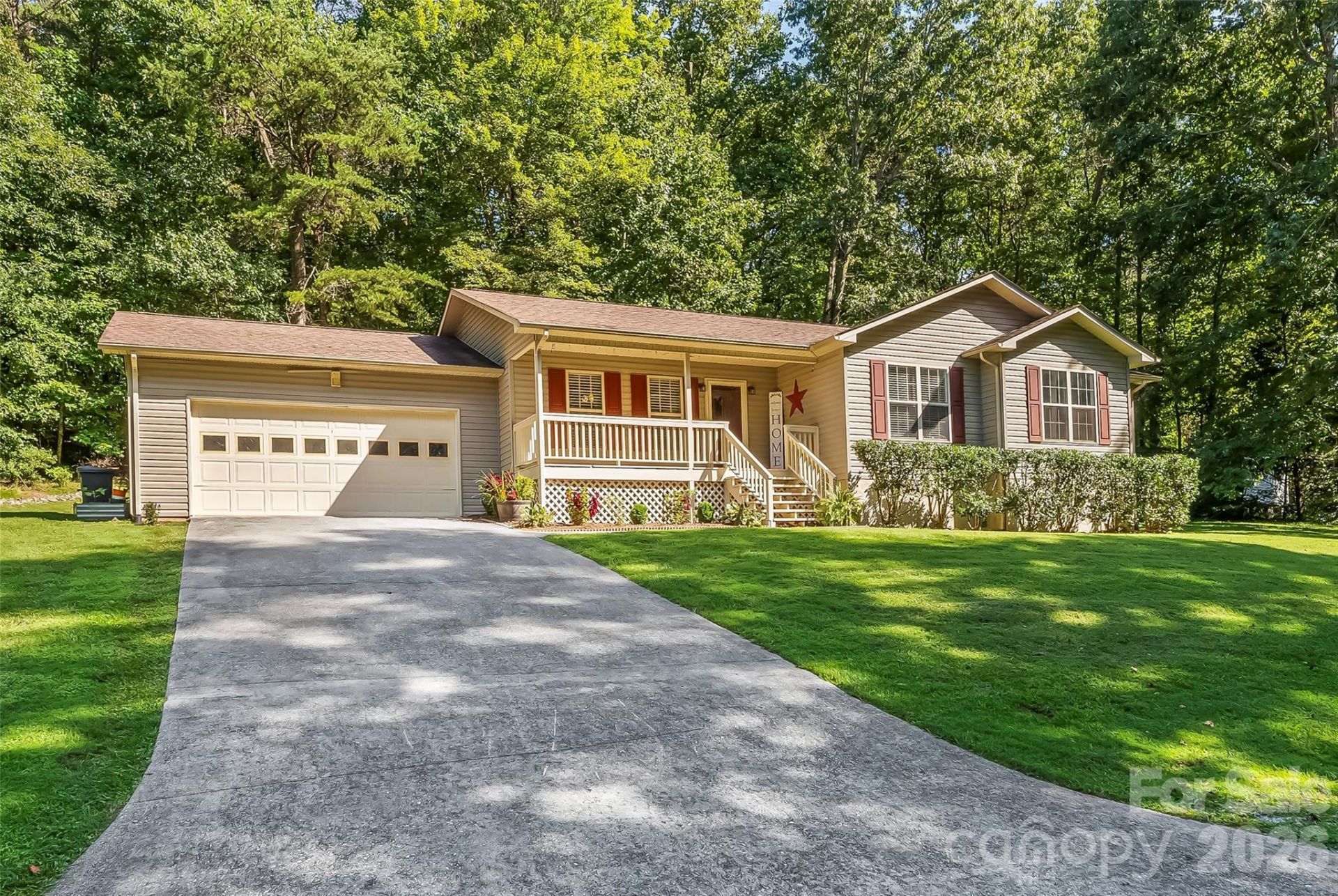 132 Dogwood Heights Drive, Marion, NC 28752 Main Photo