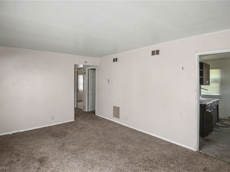 1507 S Freedom Avenue, Alliance, OH 44601 Photo 3