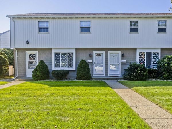 212 Blisswood Village Dr, Unit 212, Ludlow, MA 01056