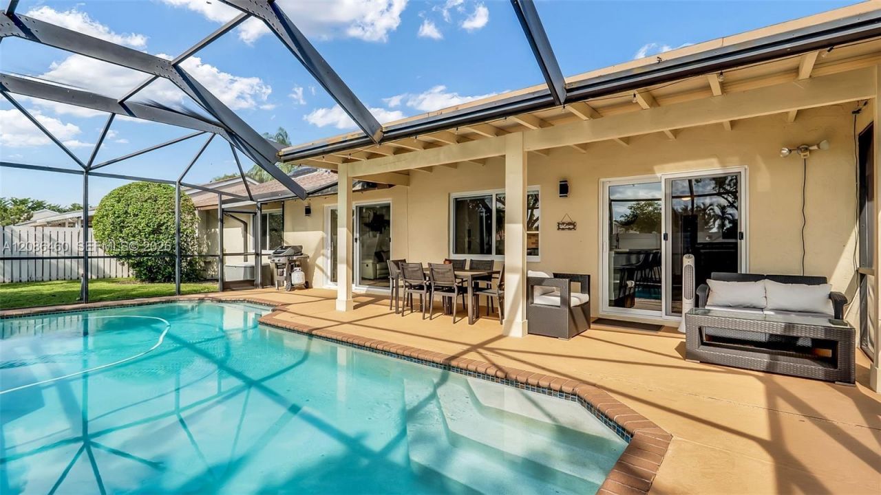 1361 White Stone Way, Davie, FL 33325 Photo
