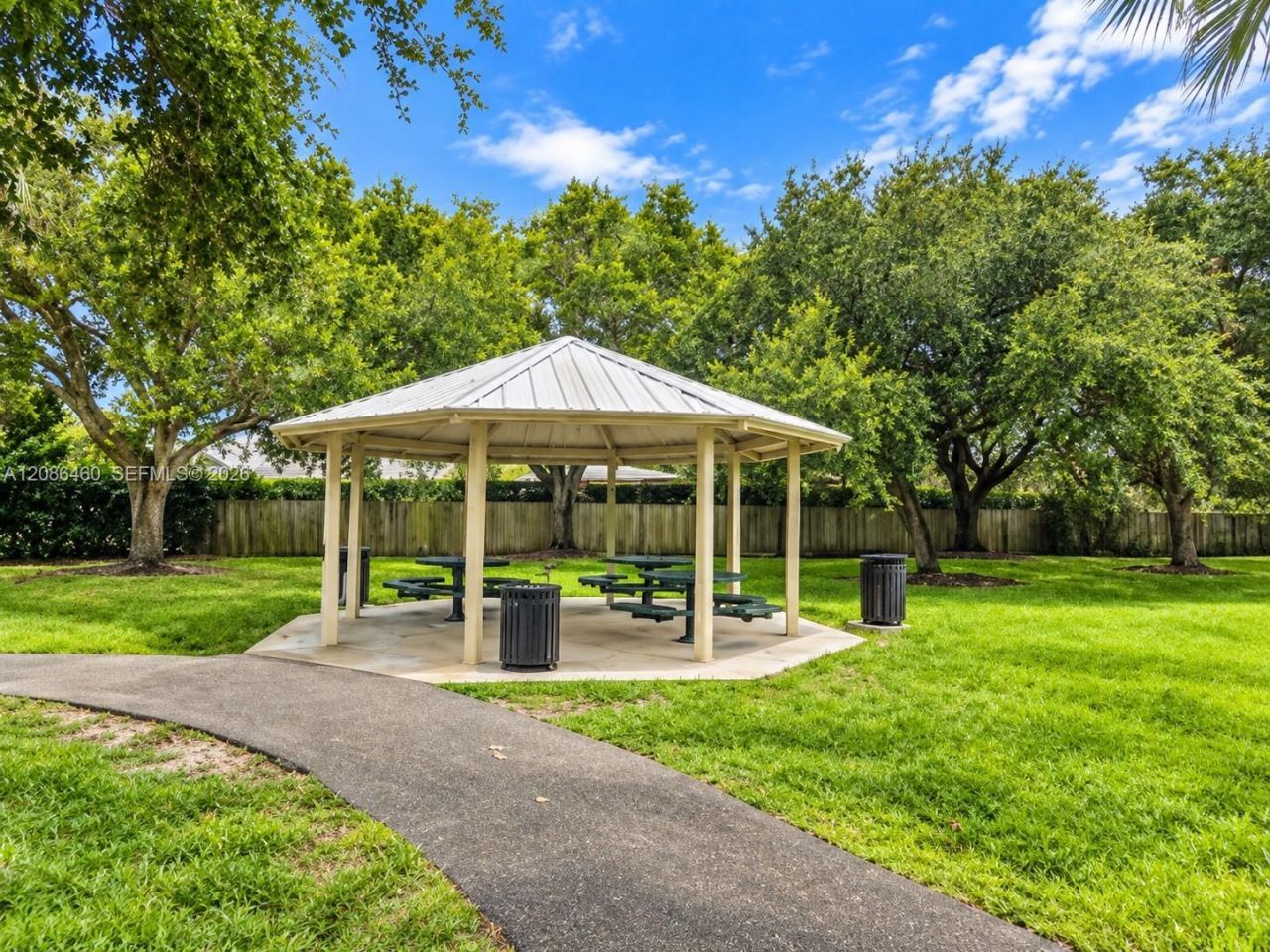 1361 White Stone Way, Davie, FL 33325 Photo