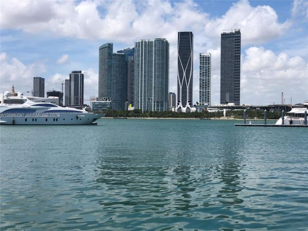 900 Biscayne Blvd, Unit 3502, Miami, FL 33132