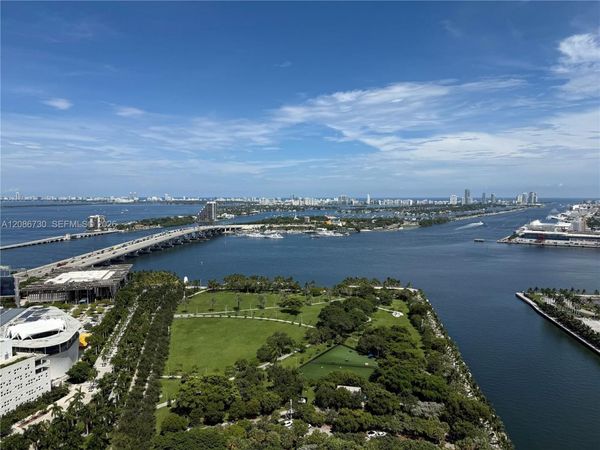 900 Biscayne Blvd, Unit 3502, Miami, FL 33132