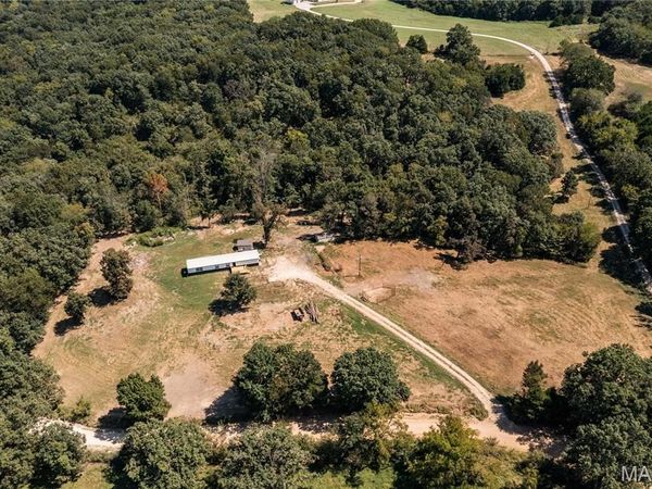 650 County Road 807 , Linn, MO 65051