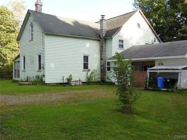 6010 Lacombe Road S, Hinckley, NY 13352