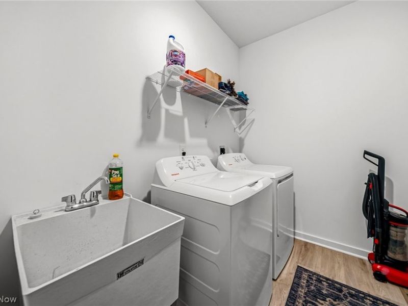 182 Harvest Way, Elyria, OH 44035 Photo 12