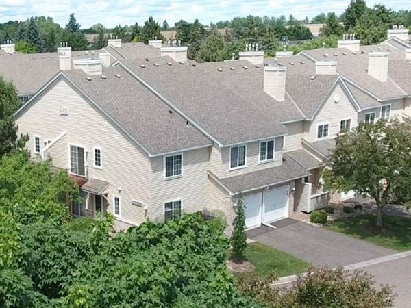 2240 Ranchview Lane N, Unit 80, Plymouth, MN 55447