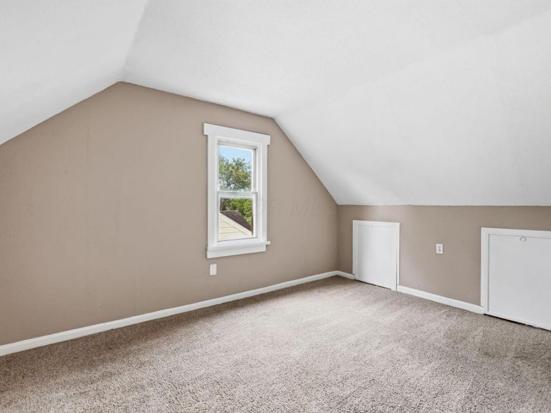 1888 Woodland Avenue, Columbus, OH 43219 Photo 27