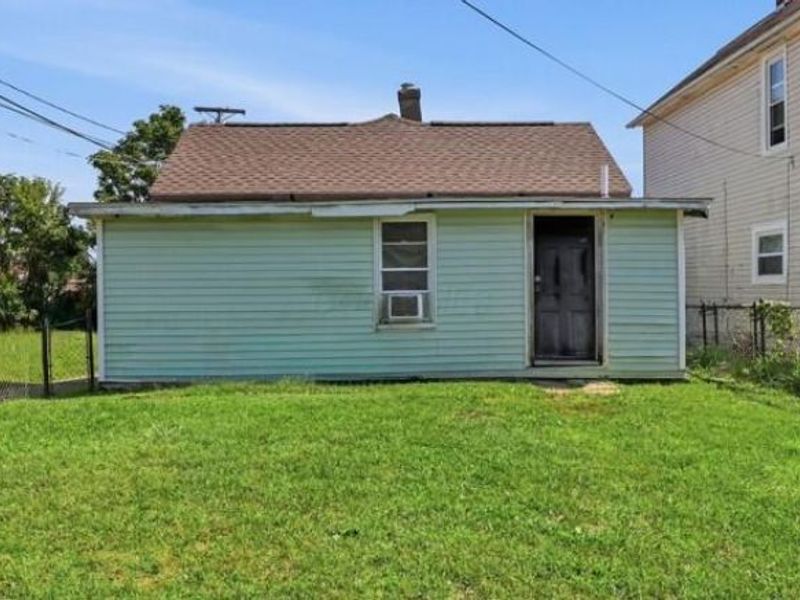 365 Clinton Street, Newark, OH 43055 Photo 17