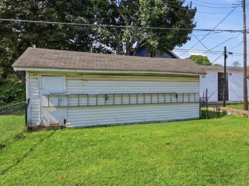 365 Clinton Street, Newark, OH 43055 Photo 18