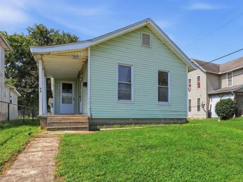 365 Clinton Street, Newark, OH 43055 Photo 2