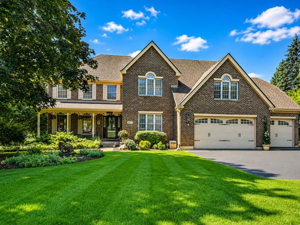 2617 Crystal Way , Crystal Lake, IL 60012