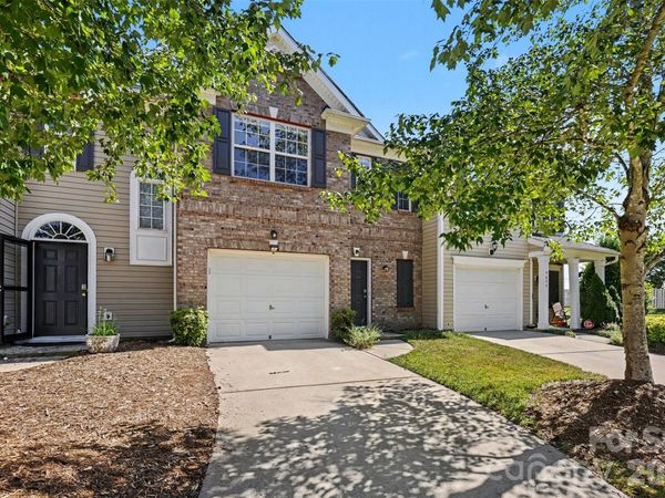 9610 Walkers Glen Drive NW, Concord, NC 28027