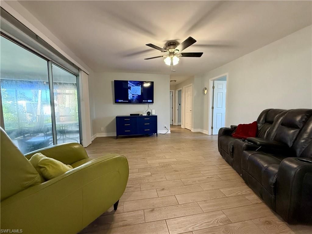 6090 Island Park Ct Sw, Fort Myers, FL 33908 Photo