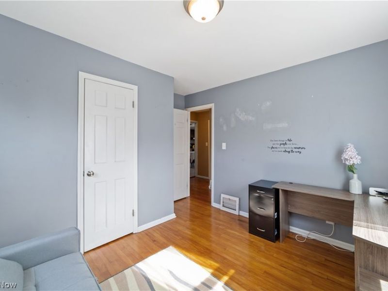 829 Elmwood Avenue, Wickliffe, OH 44092 Photo 20