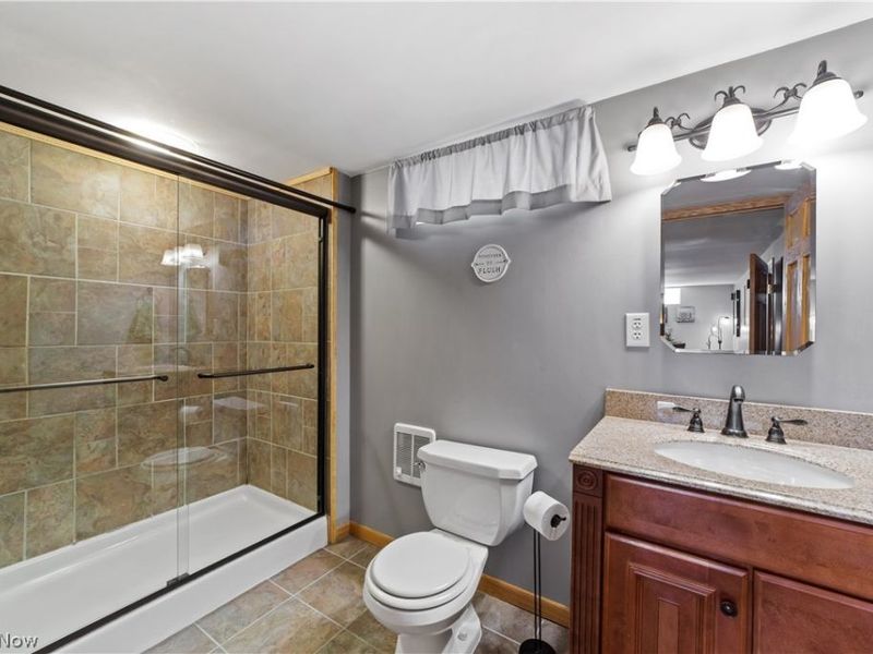 829 Elmwood Avenue, Wickliffe, OH 44092 Photo 29